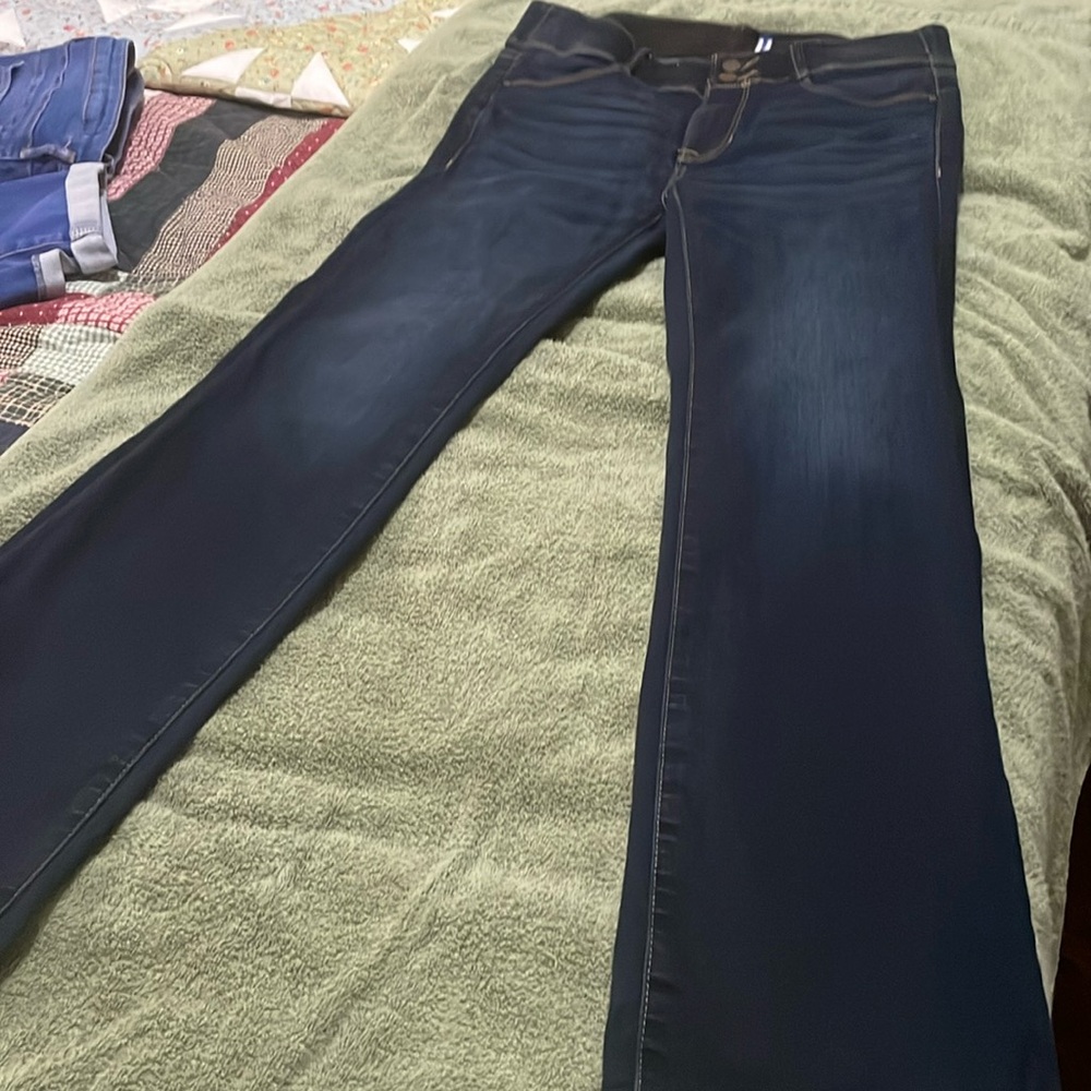 AFT9 Boot Cut. Size 10 stretchy and only worn once
